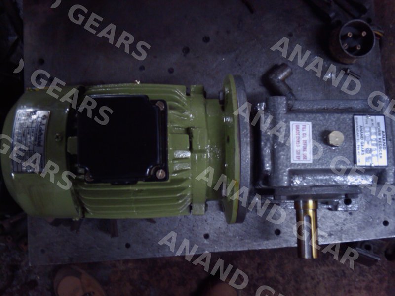 Worm Gearbox manufactured by Anand Gears, Bhayander — workshop photo 77