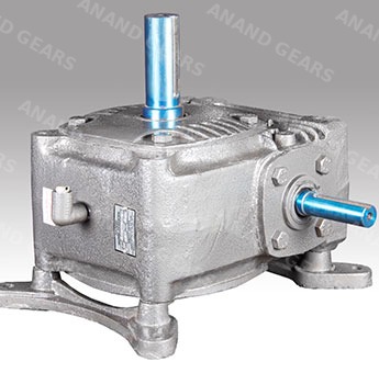 Anand Gears vertical worm gearbox for agitator and mixer drives